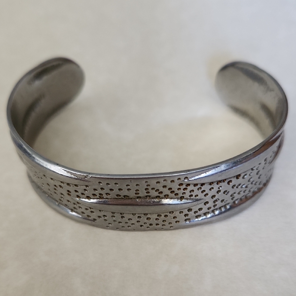 Vintage Silver Textured Oblong Bracelet Cuff Men or Women Indie Grunge Goth Boho